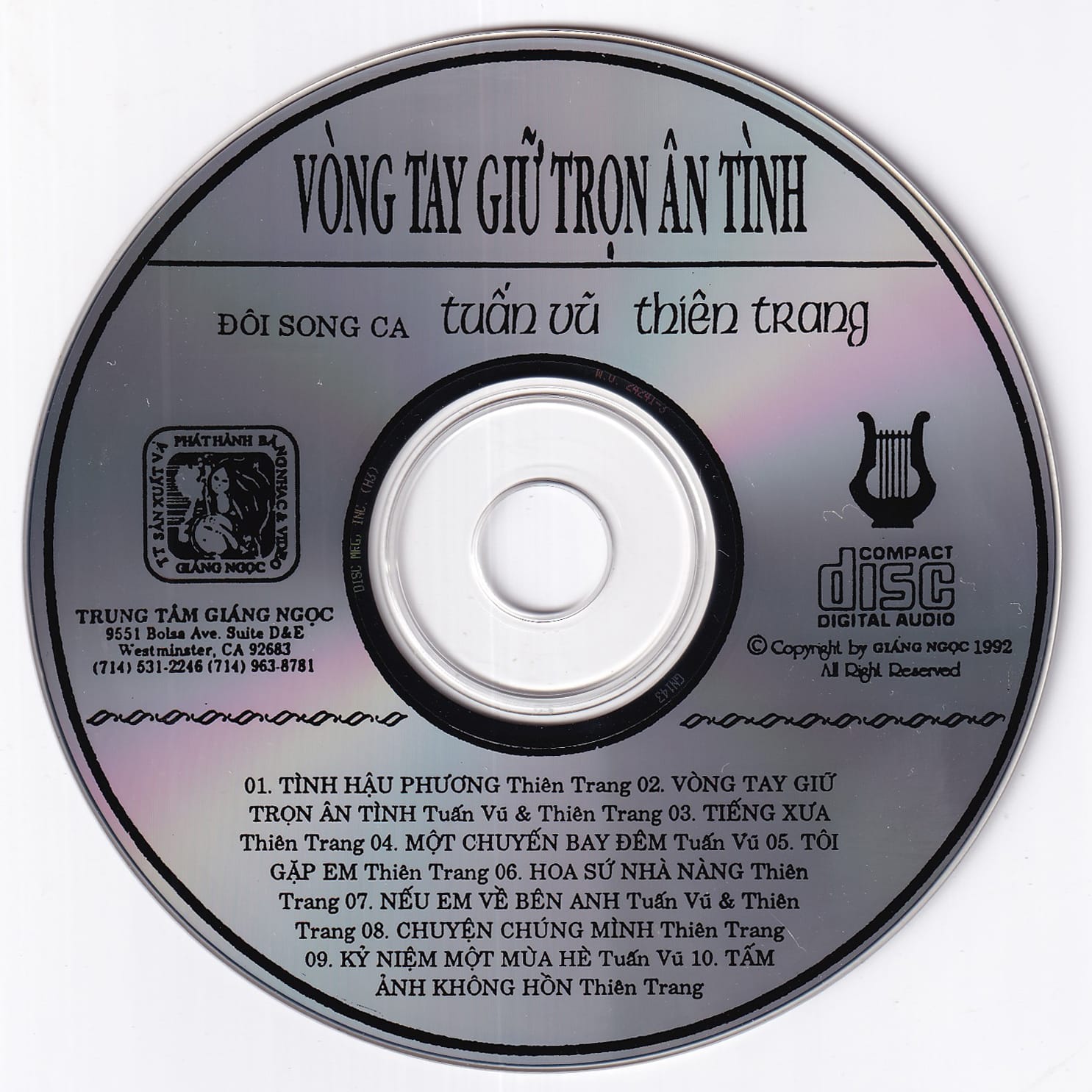 VÒNG TAY GIỮ TRỌN ÂN TÌNH - TUẤN VŨ & THIÊN TRANG - GIÁNG NGỌC CD (3 GÓC) - Ảnh 3